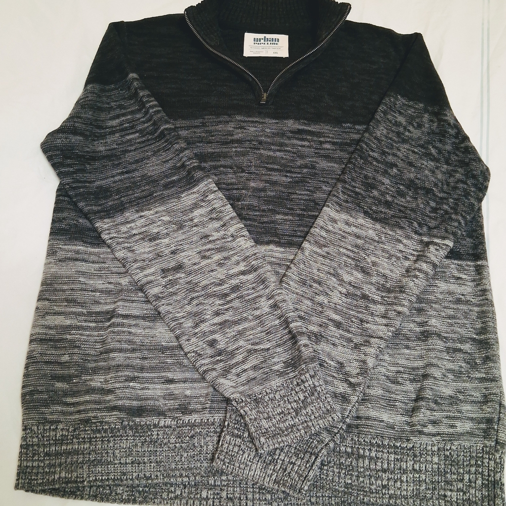 Urban Pipeline V-Neck Sweater in Black and Gray